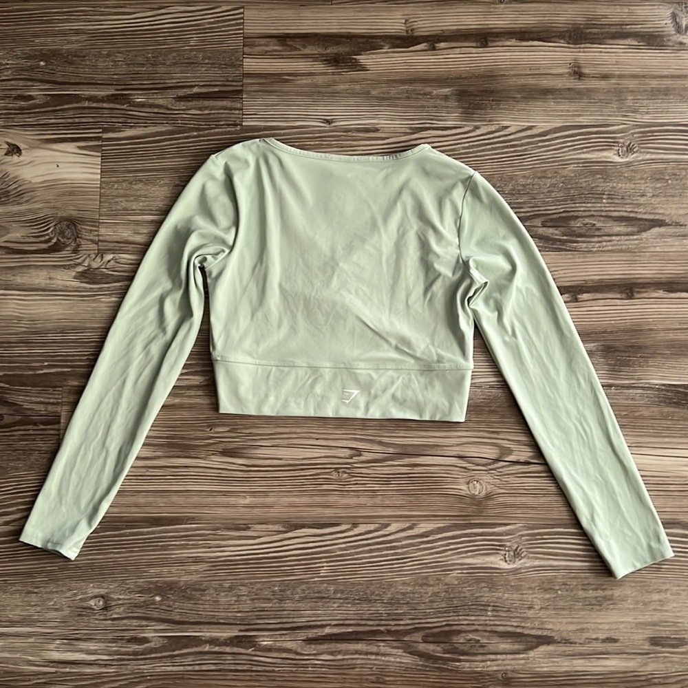 Gymshark Crossover Long Sleeve Crop Top Mist Green - Picture 2 of 9